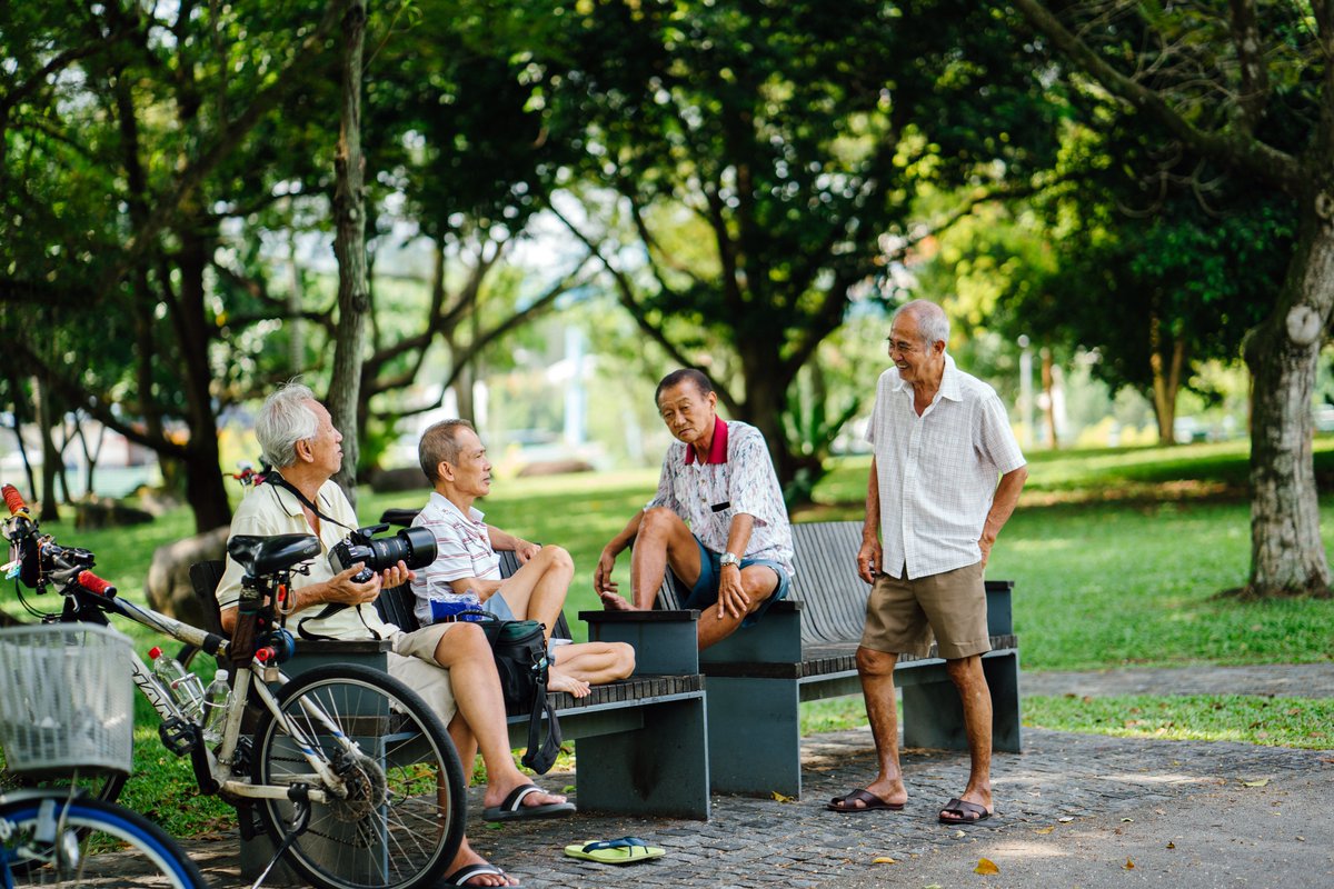 UNDRR_AsiaPac's tweet photo. Find out how @HelpAgeAPRO involves older people in #AsiaPacific before, during &amp; after a #disaster to improve their wellbeing &amp; the effectiveness of #DRR plans.

You too can #commit2Sendai at @UNDRR's Voluntary Commitments platform.👉https://t.co/2U7Gyb9nZF https://t.co/Y66uh5Pofq