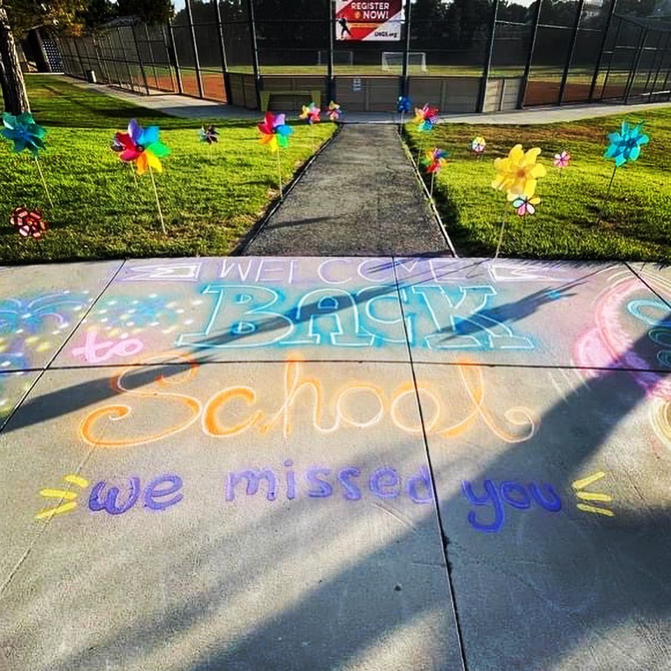 lnes_aviators's tweet photo. ✈️Welcome Back Aviators! 
Happy First Day of School🌍

#lnesaviators #welearnwegrowwesoar https://t.co/rsXos1u38K