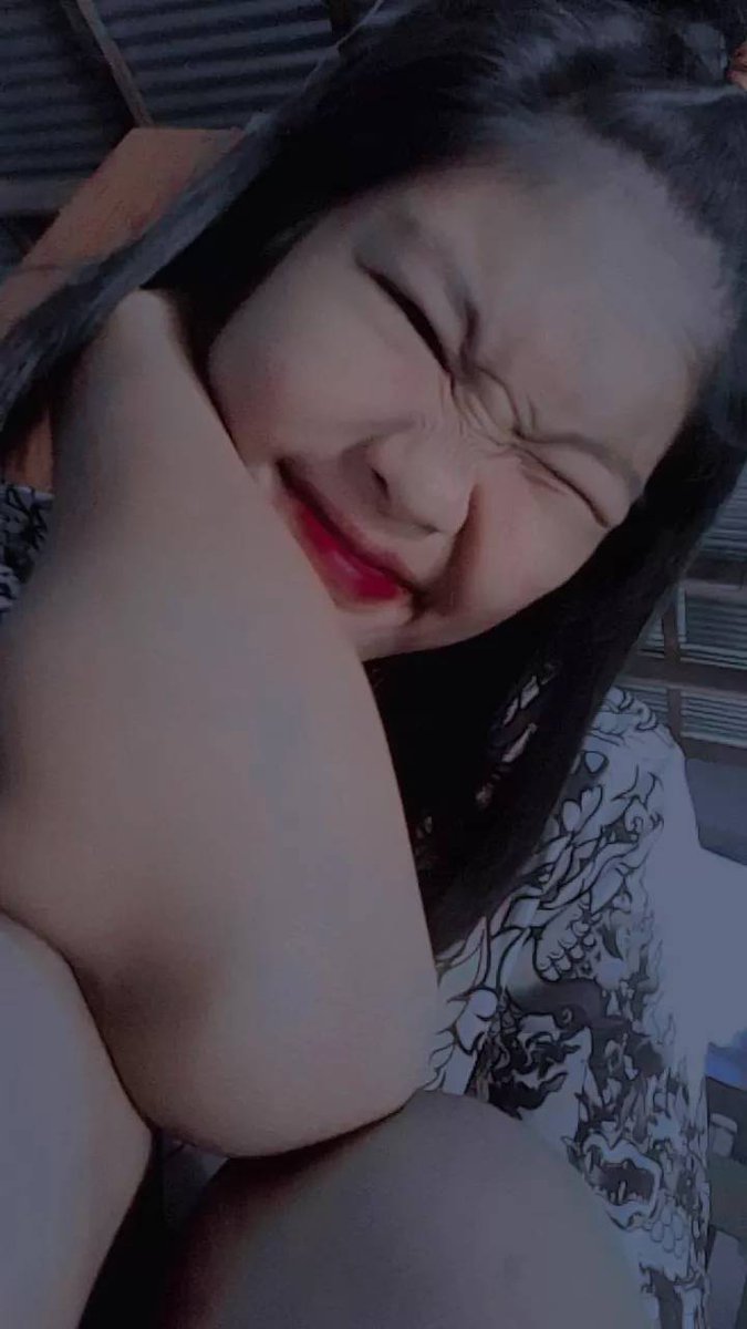 sodd260749's tweet photo. อ้านกในรูปอันนี้ยอมรับ แต่เด็ดกว่าในรูปนะคับ รับไปรองม้ะ🐷✨ https://t.co/pGSKRmVJwj