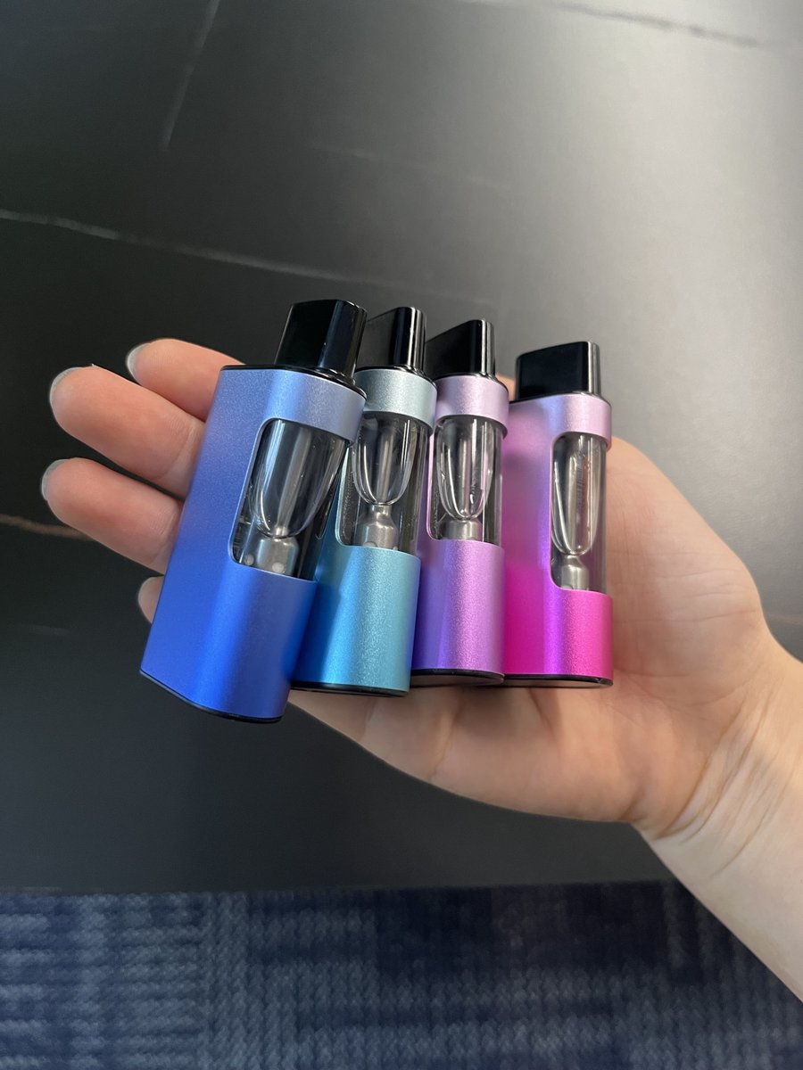 XiaodieLi's tweet photo. We are making something new, vape box 3ml for cannabis oil.
#releafycustomization #releafy #releafytech #releafylilith #disposable #cannabiscommunity #vapehardware https://t.co/yyxuYgXOrJ