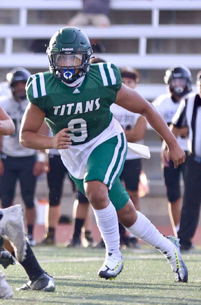 PowayTitans's tweet photo. Action shots from our scrimmage on Friday #GoPoway https://t.co/KAVg637c3j