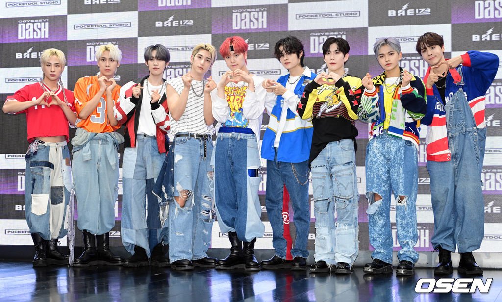 KpopperFanmulti's tweet photo. πΈ Fotos do showcase de comeback do grupo #BAE173 com 'ODYSSEY:DaSH'
#BAE173_comeback https://t.co/YafScYTLxO