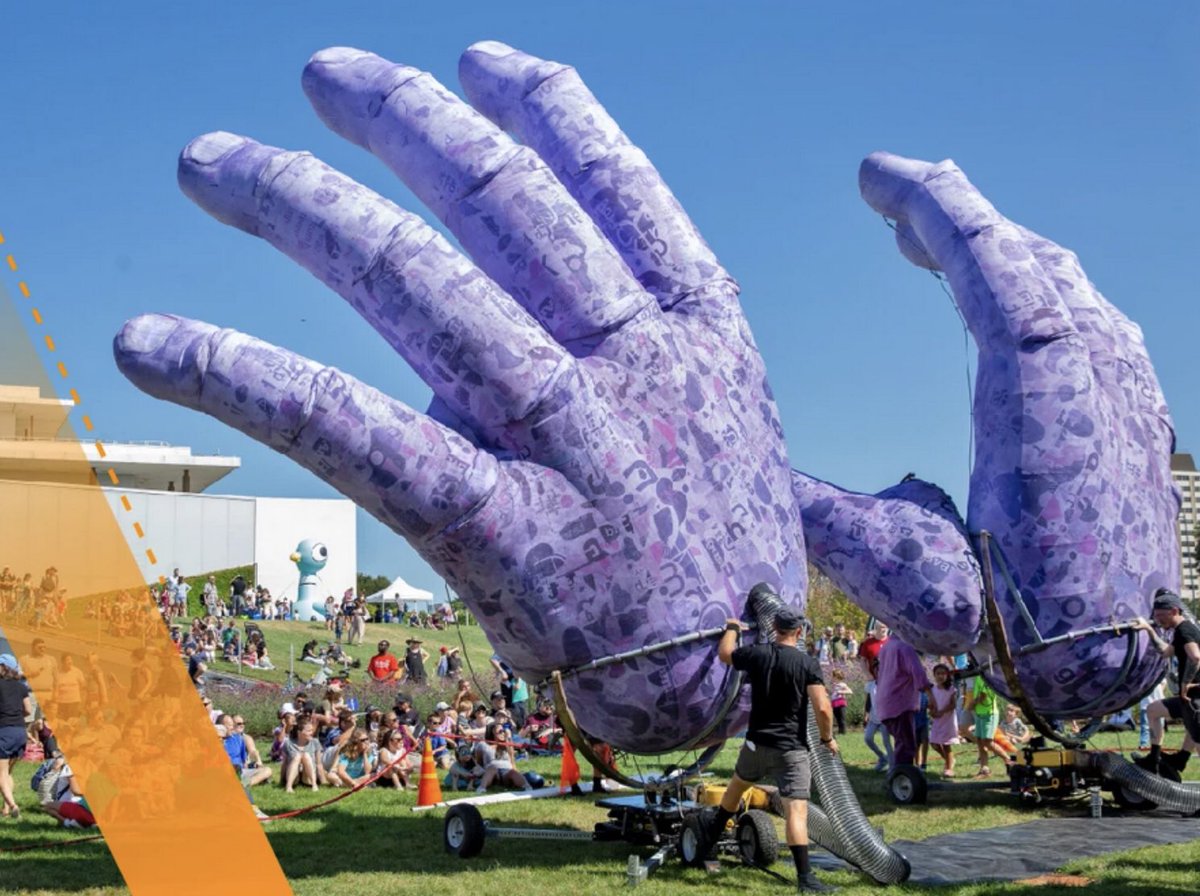 everydaytourist's tweet photo. Coming soon to Calgary’s Olympic Plaza. Can’t wait. @alexsarian @yycARTS @TourismCalgary @CTVdawnwalton @CBCScott @GlobalCalgary @GiantBlueRing @Jason_Ribeiro #Calgaryiscool @Mark_Downtown @downtowncalgary #festivals https://t.co/bUFXgKcsPc