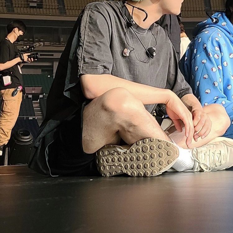 vivi (@cherieminhyung) on Twitter photo 