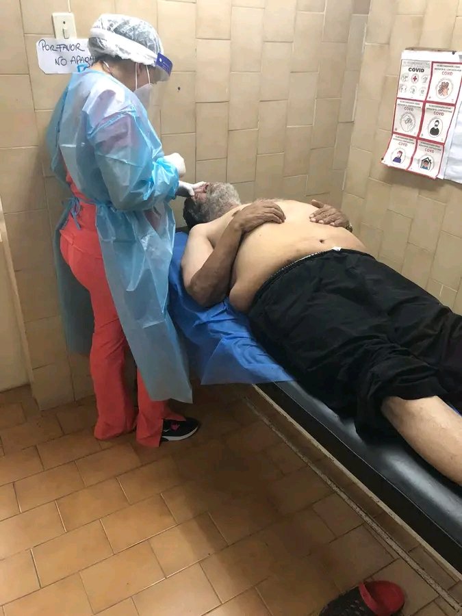 #MedidaSustitutivaHumanitariaYa, Con mucha, moral y dignidad Revolucionaria el camarada <a href="/JosePinto_MRT/">José Pinto</a> fue hospitalizado, luego de  49 días en huelga de hambre. Donde logró que se reconociera su carácter de preso político revolucionario, y hacer valer sus DDHH 
Venceremos no joda