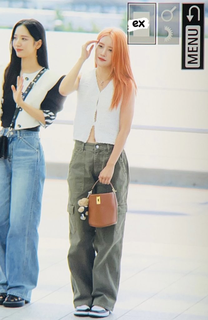 ex__116's tweet photo. 220817 프리뷰
#우주소녀   #WJSN   #엑시 #EXY https://t.co/2owsrPhWL0