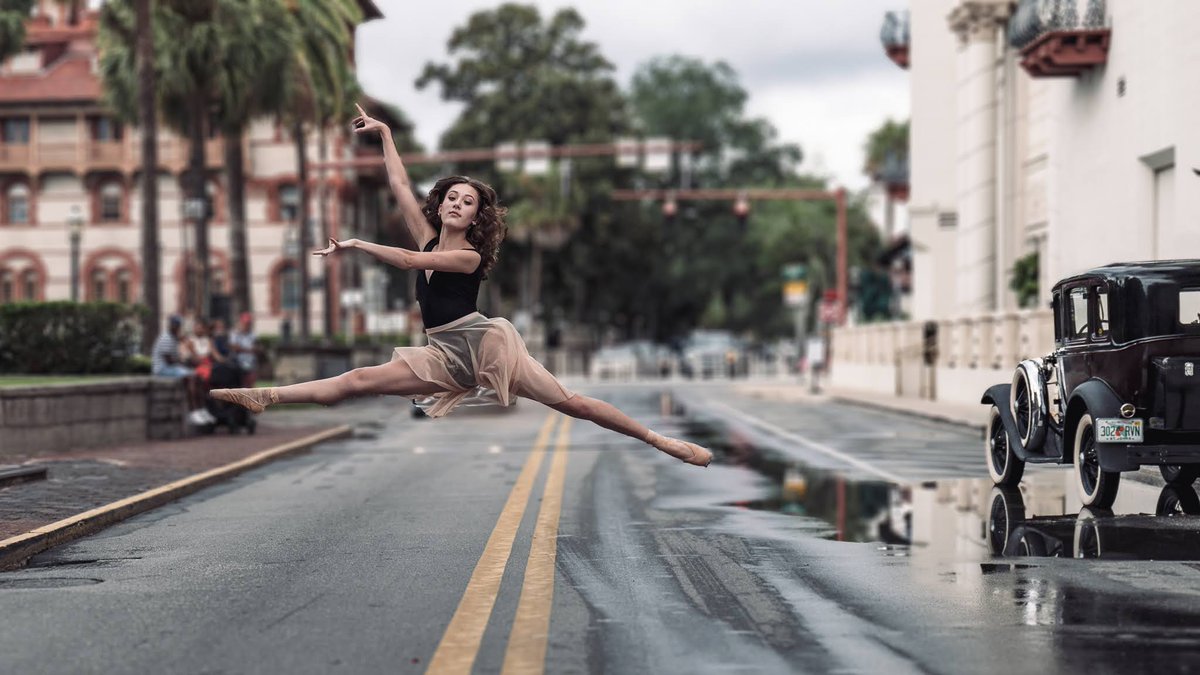 Betchel's tweet photo. They believed they could fly- and certainly did!  Images are from the Scott Kelby Photowalk in St. Augustine this past weekend.
#wwpw2022 https://t.co/HwZTkQ9D1w