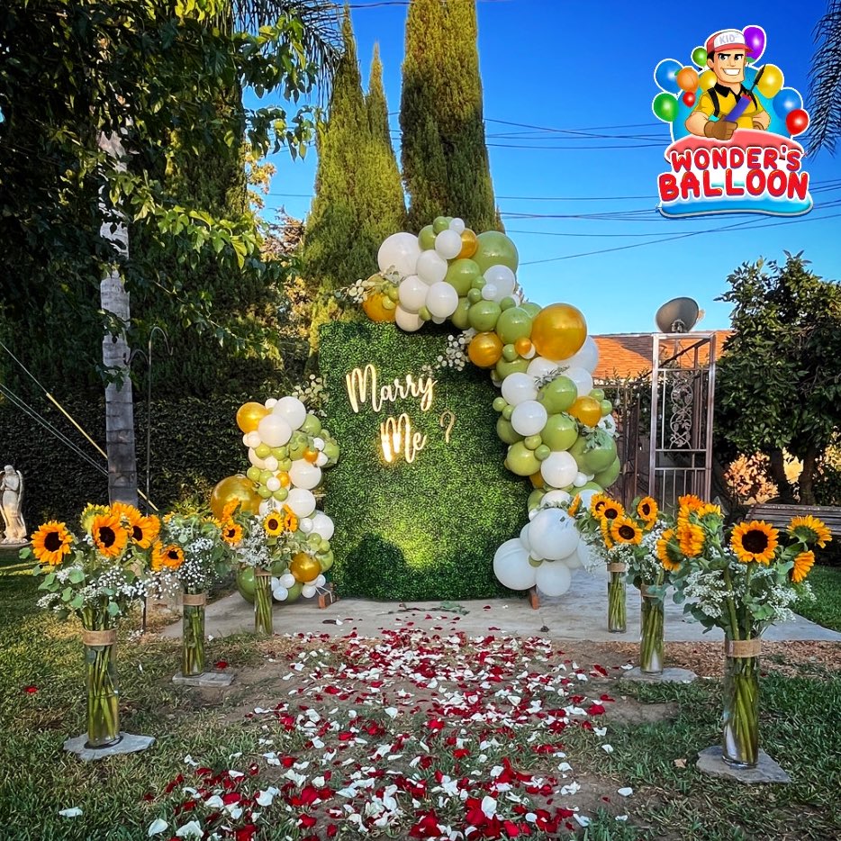 wondersballoon's tweet image. She Said Yes! 
Congratulations Kevin &amp;amp; Andrea!