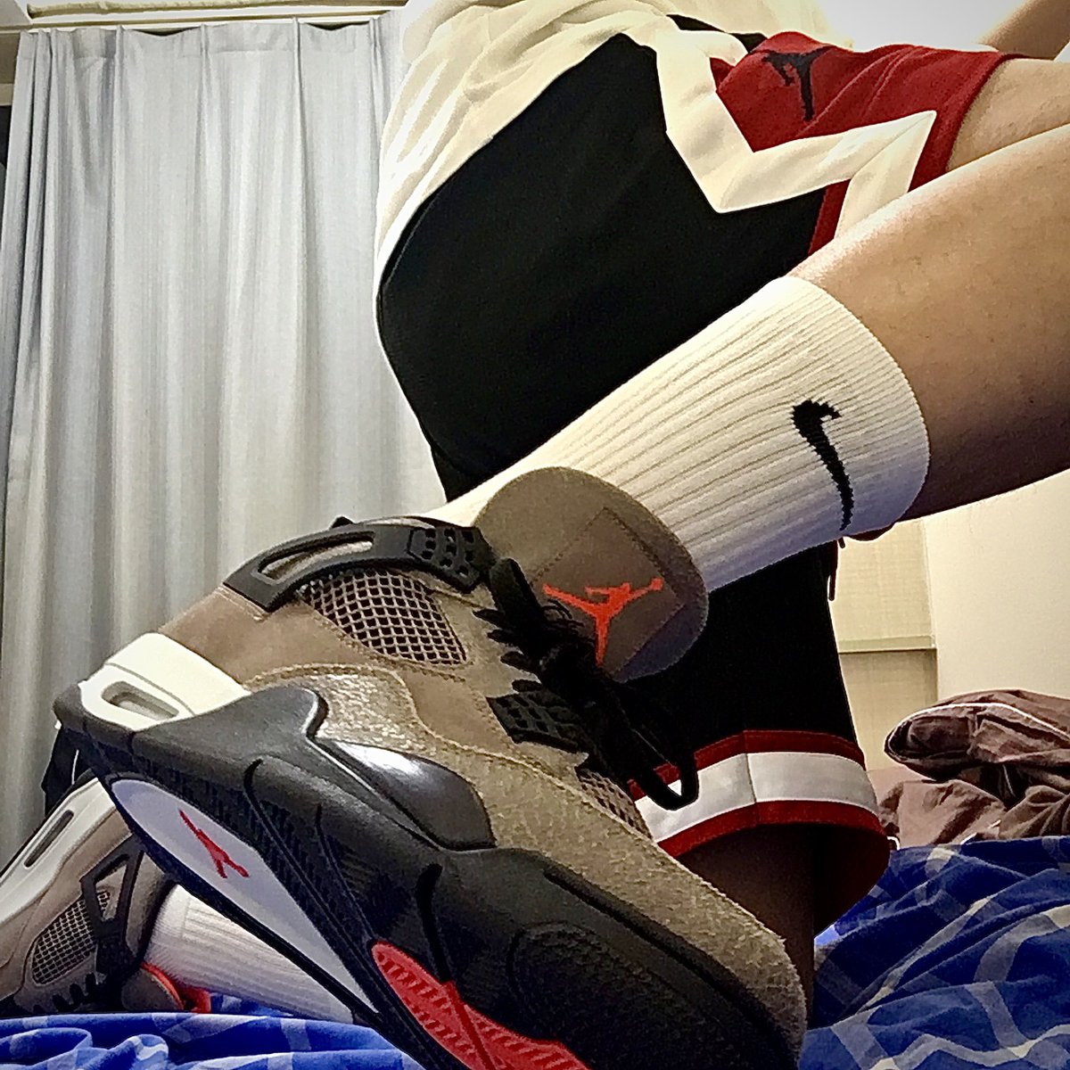 TCT_Chris's tweet photo. 一键三连 https://t.co/T5xh6dAYCB