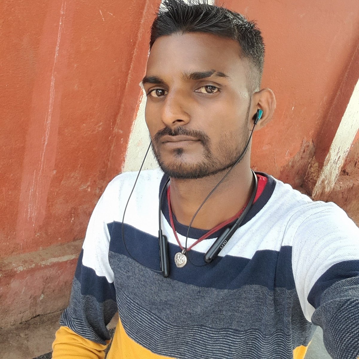manjayK74757908's tweet photo. #NewProfilePic https://t.co/4faDJjGLzs