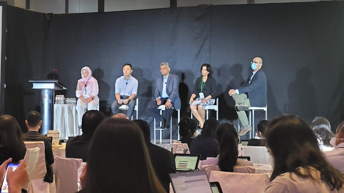 RemediumOne tweet media