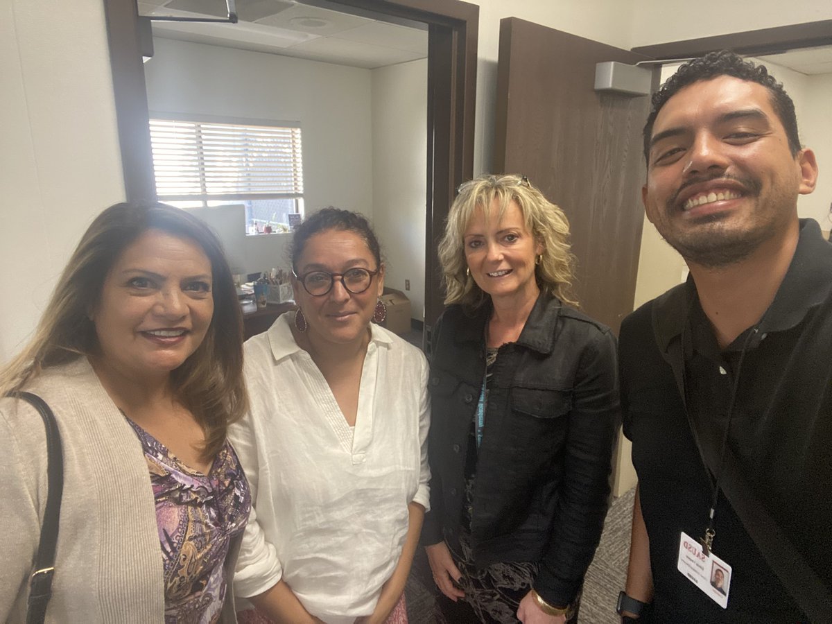 CteLorraine's tweet photo. Spent some time at SAVA campus met up with Erica and Rosa! There campus is really moving along! #BetterTogether #sausd #sausdcte https://t.co/f2XS0XhefW