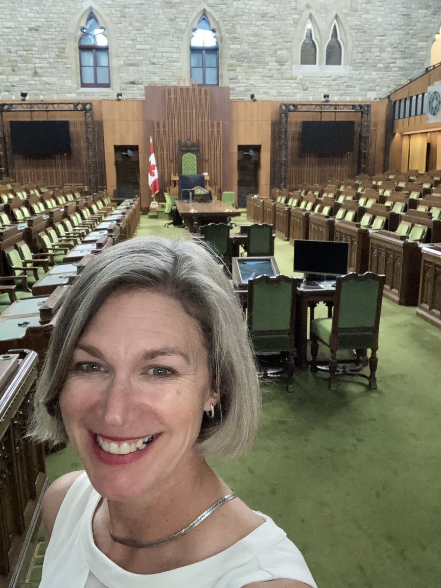 After the <a href="/AMOPolicy/">AMO</a> Ministers’ Forum and a quick meeting with <a href="/TownCollingwood/">Town of Collingwood</a> CAO, I was so grateful for a tour of Parliament Hill with <a href="/TerryDowdall/">Terry Dowdall</a> and my friends and neighbours from <a href="/Clearview_twp/">Clearview Township</a> You bet I sat in the Speaker’s chair!