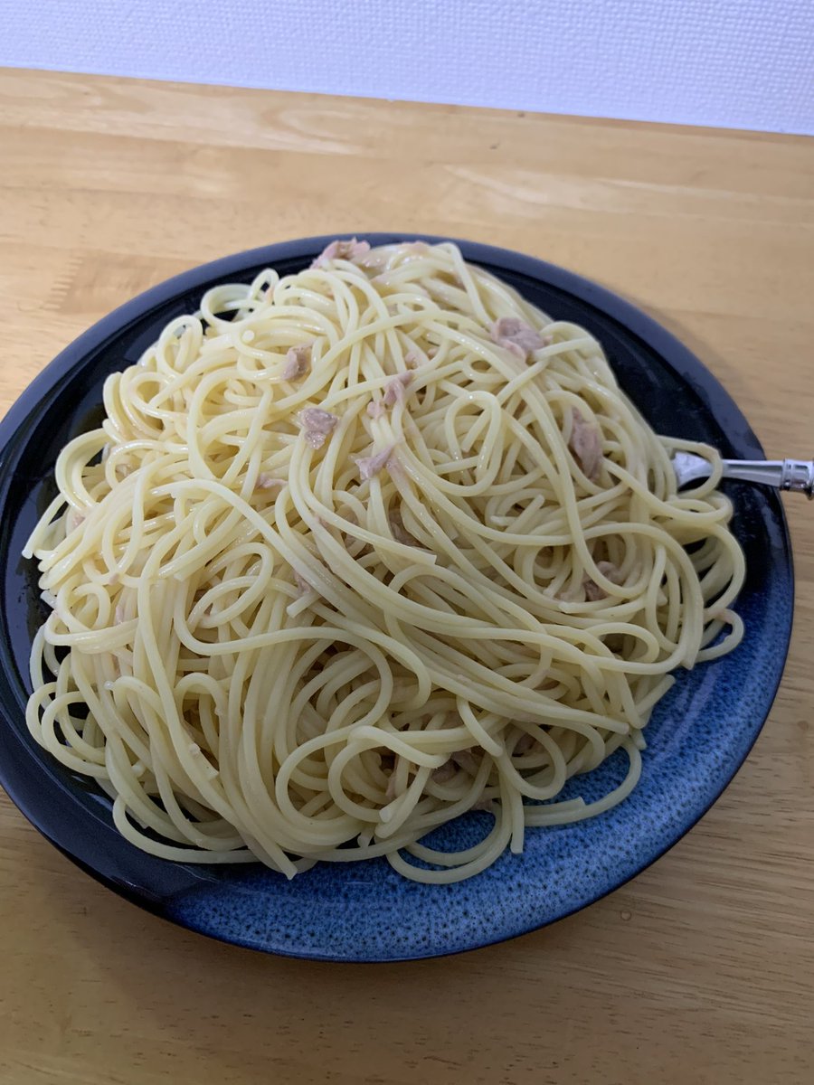yuzu100's tweet photo. ツナパスタ https://t.co/IEfzmFiXjp