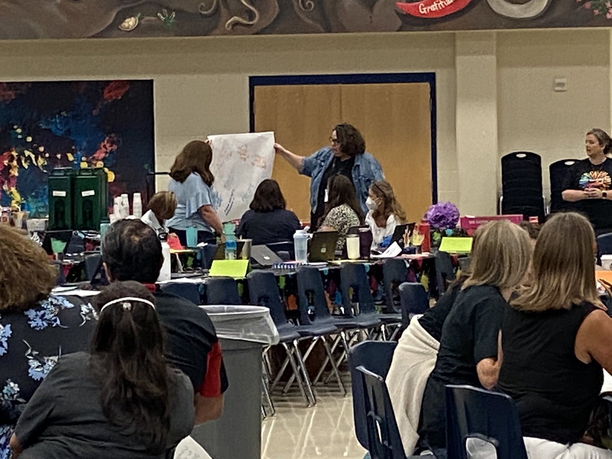 Helotes Elementary  tweet media