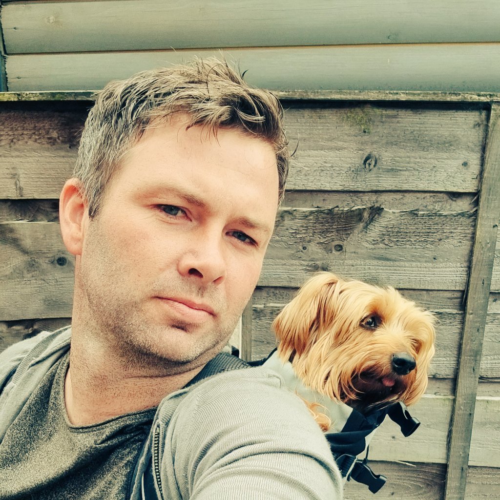 MrHestford's tweet photo. Lost my sprinting partner as #loladog is currently struggling to walk but still wants to go out - typical! Lola is now #backpackdog. #DogsofTwittter https://t.co/KvUvgiCNyi