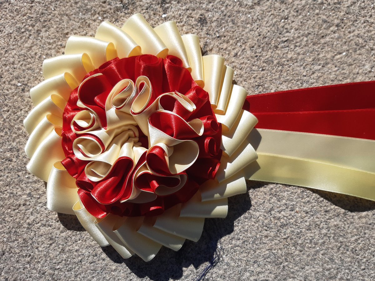 Vivero!! Esta es tu divisa para hoy. Lucelá con todo el orgullo y la ilusión q <a href="/astauvi/">ASTAUVI VILLALPANDO</a> ha puesto en tu suelta de esta tarde a las 19h. Os esperamos!!!
#torodelajuventud, #Vivero <a href="/PRGtoros/">Victoriano del Río</a>