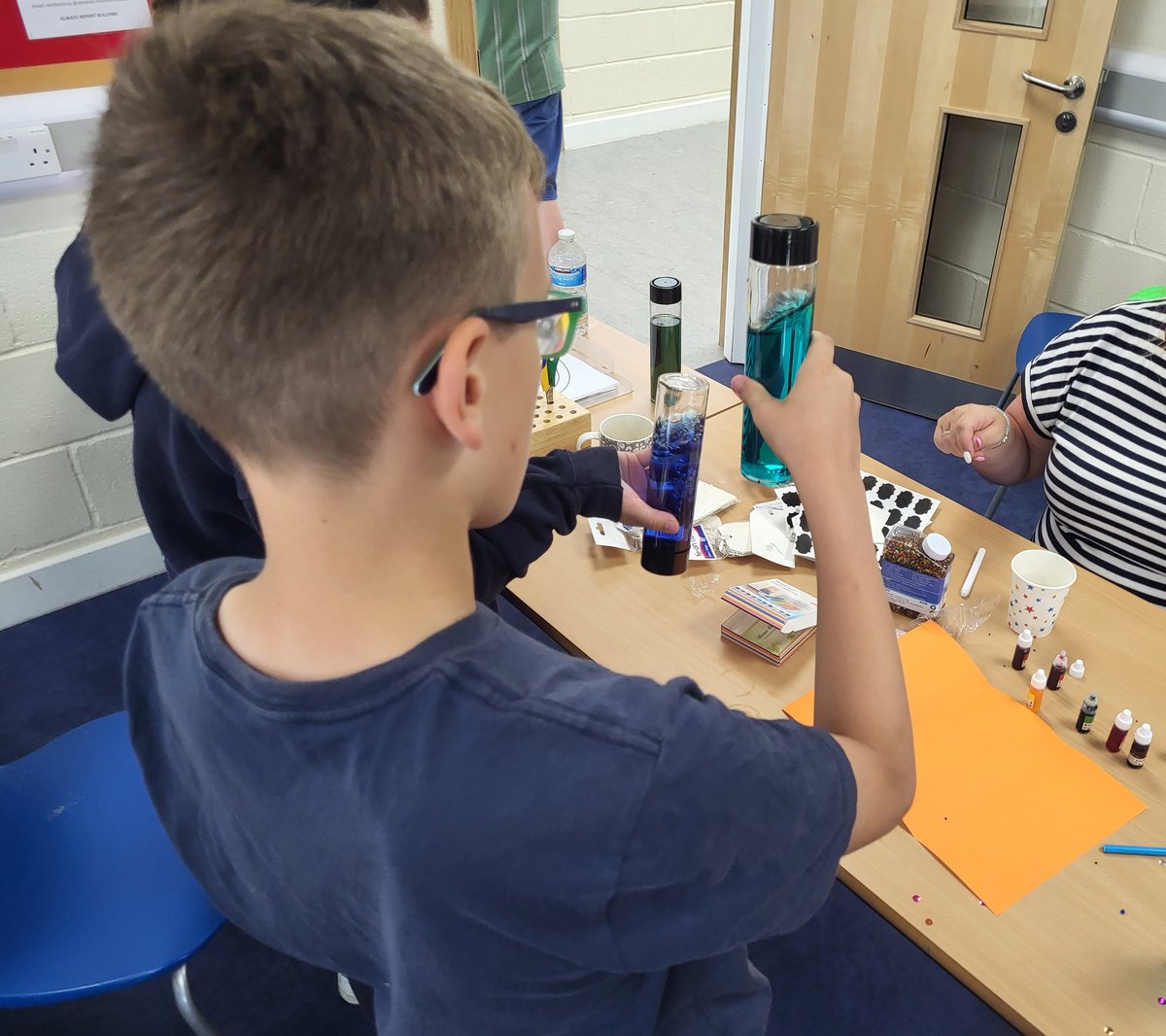 campionsummer22's tweet photo. Our carousel this morning involved our Y7s making sensory bottles and positive rainbows at @Campion_School for our arts and crafts wellbeing activity... #orbeez #sensory #wellbeing  

(1/3) https://t.co/GtYMrZzv4J