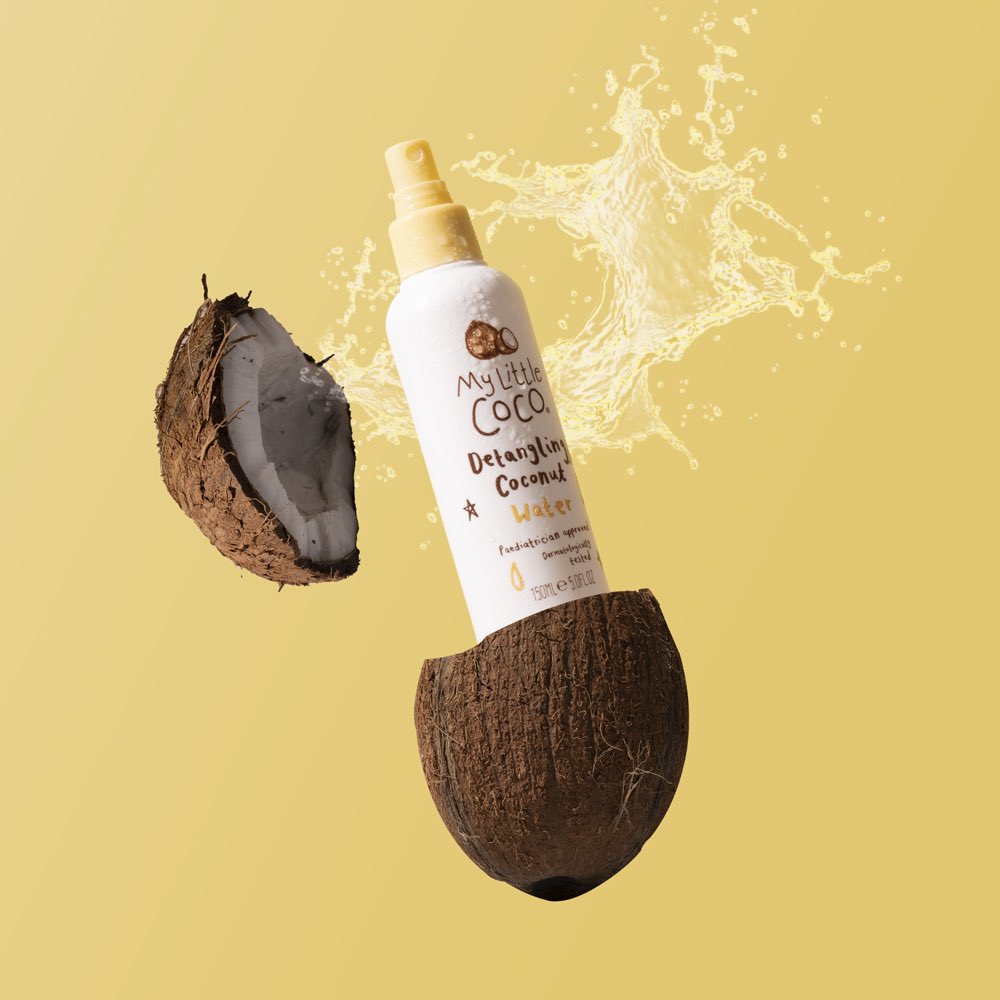 Feedsauce's tweet photo. Just a splash of coconut… quite literally 🥥🌴💦
Shot by @feedsauce for @mylittlecoco https://t.co/Kbd2jB78ko