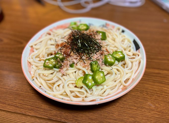 ながちーばんごはん
オクラとツナのぶっかけうどんです😋 