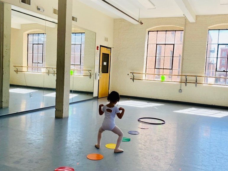 phdanceacademy's tweet photo. Summer Sweetness! 💛☀️💛☀️ We had such a wonderful summer welcoming new little dancers into our Early Childhood program at #OldCity and #Ardmore! #PDA #pdasummer2022 #kidclasses https://t.co/PnhB24K3XH