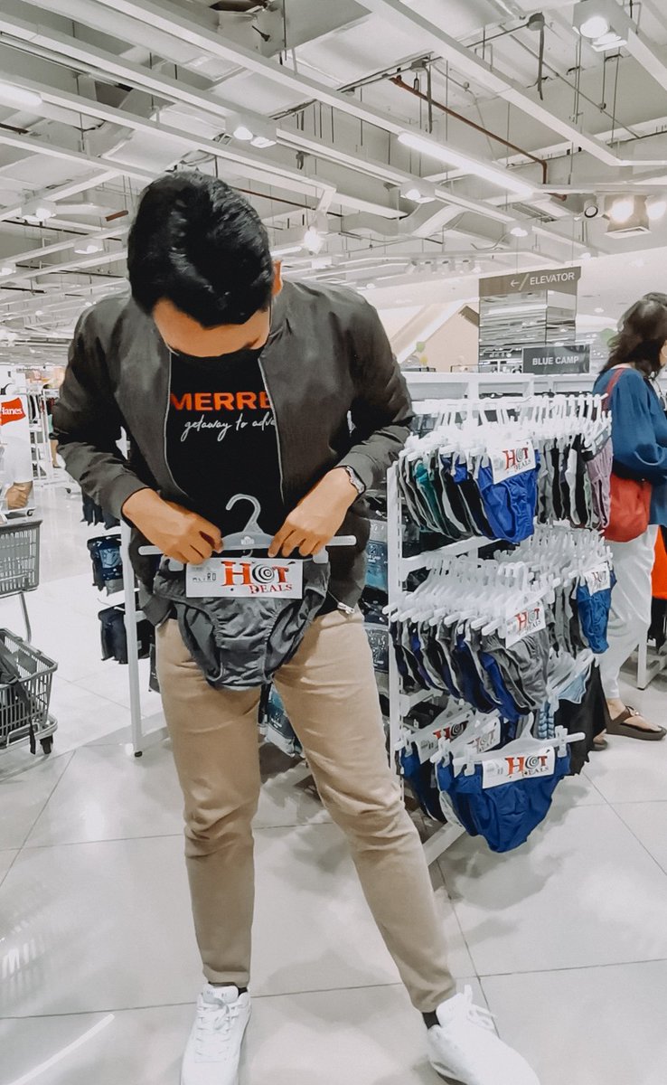 TheMarkMonta's tweet photo. Me, everytime I shop. 🤣🤣🤣
Preview of Back To School Sale. https://t.co/309FqqZLoA
📌 Metro Ayala Center Cebu
📌 Aug. 19-21 (Fri-Sun)
#WeMakeLifeEasy #ShopTheMetroStores https://t.co/Ev2yIqKz6W