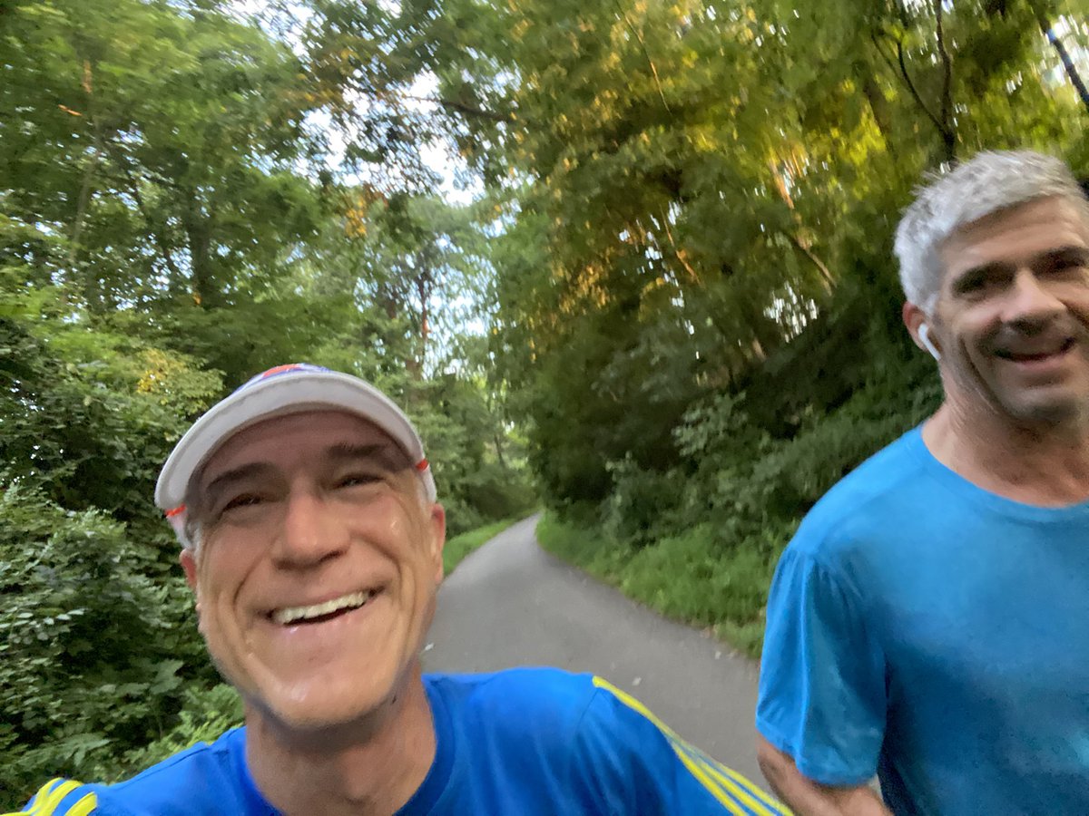 martyhoran144's tweet photo. Lots of early morning #running miles over multiple decades on both the east and west coast with this guy… And I got #wordle in 3 today!🤣 #happyhumpday #justdoit #mcrrc #runwashington #mocorunning #fleetfeetgaithersburg #nofilter https://t.co/Xvl6POZPOG