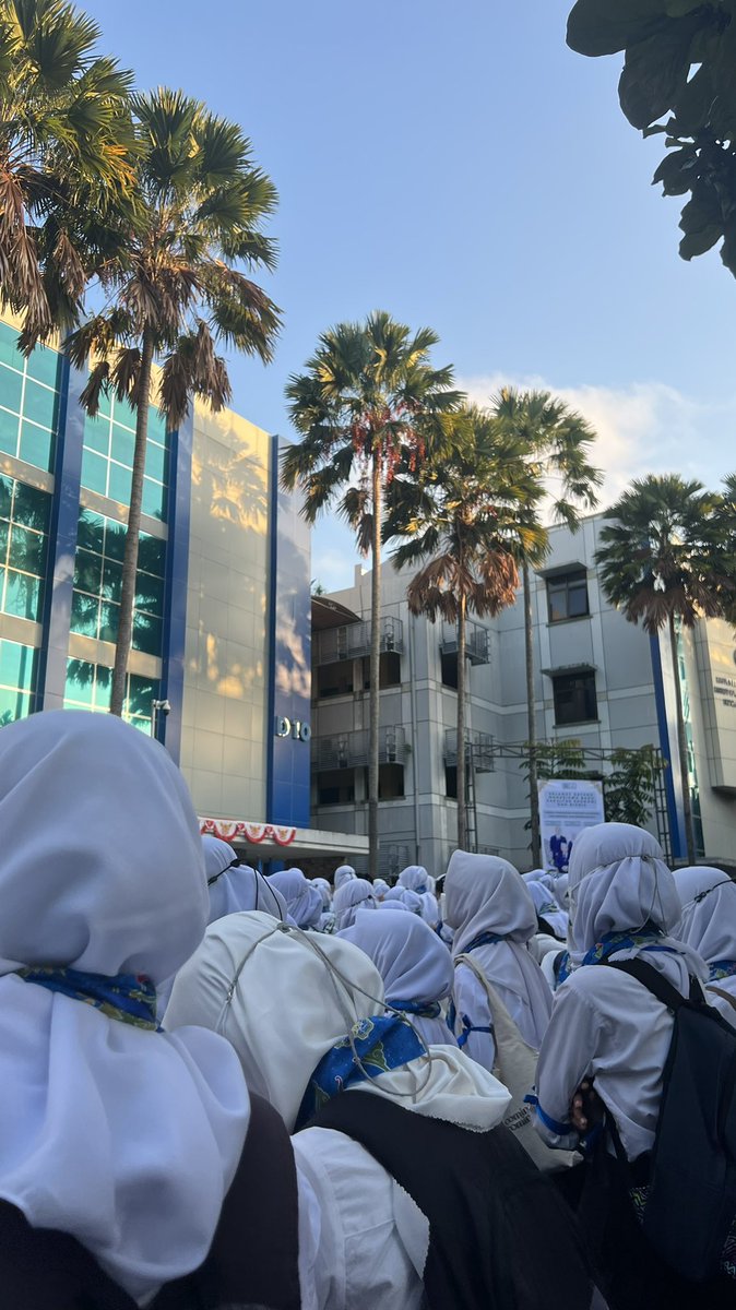 peachywiffy's tweet photo. mw spill foto pkkmb day one,, https://t.co/azYpyyzfTw