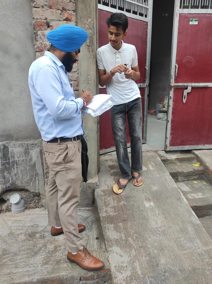 aboharchokho's tweet photo. Door to Door Survey with google sheet in one-ward regarding Source Segregation , Usage of Plastic Carry bags , Usage of SUPs ,Home-Composting Burning of Waste . #AzadiKaAmritMahotsav #ulbcode800214 #ulbabohar #swachhabohar #pmidc #SwachhSurvekshan2023 #SwachhBharatMission https://t.co/k4JLS7dx3A