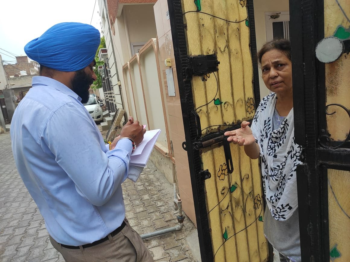 aboharchokho's tweet photo. Door to Door Survey with google sheet in one-ward regarding Source Segregation , Usage of Plastic Carry bags , Usage of SUPs ,Home-Composting Burning of Waste . #AzadiKaAmritMahotsav #ulbcode800214 #ulbabohar #swachhabohar #pmidc #SwachhSurvekshan2023 #SwachhBharatMission https://t.co/k4JLS7dx3A