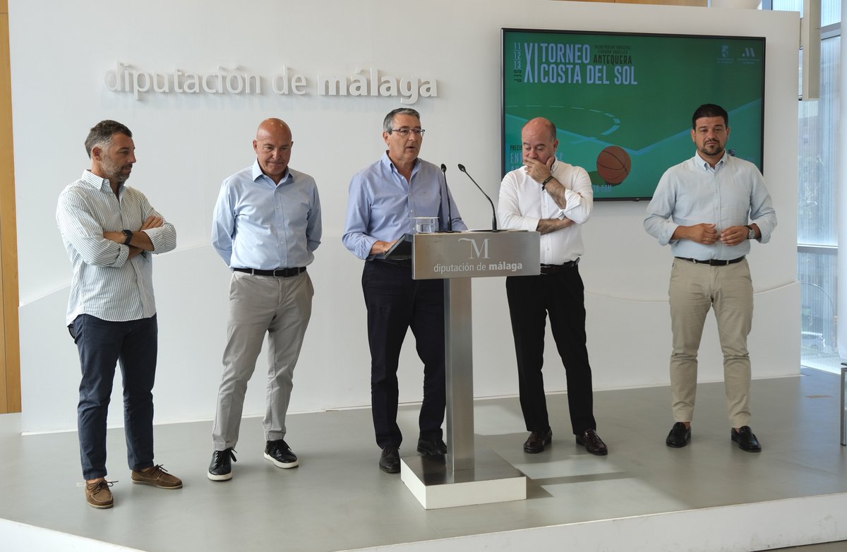 diputacionMLG's tweet photo. El XI #Torneo de #Baloncesto Costa del Sol de la @diputacionMLG reúne en #Antequera al @unicajaCB, @RMBaloncesto y @bczalgiris.
El triangular se celebrará del 11 al 13 de septiembre en el polideportivo municipal antequerano Fernando Argüelles.

👉 https://t.co/GNO5haMlPj https://t.co/LoaTaT8P7f