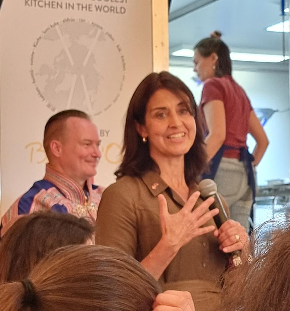 UiT_DagRune's tweet photo. There is no question: we need to invest in our youth, ambassador @DKentCAN says #lavvo #arendalsuka2022 welcomming indigenous students from the arctic participarting on a young leadership program. So true! https://t.co/6lymgDLAWA