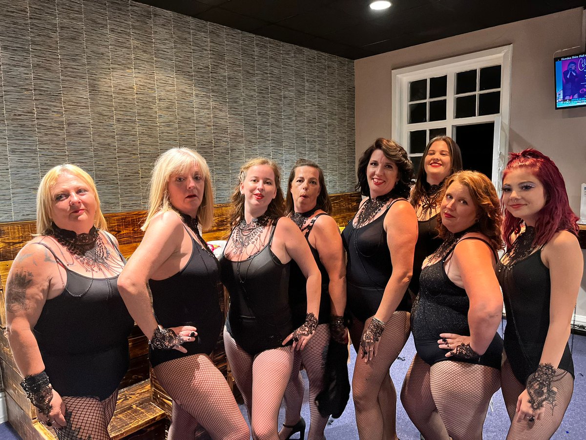 nikolabooker's tweet photo. Dancing https://t.co/8M4ZIqegE5