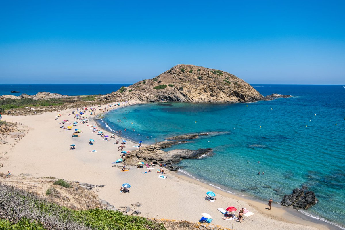TurismoMenorca's tweet photo. Nuestro recorrido por las playas de #Menorca a las que se llega sin apenas caminar 👣 nos lleva hoy hasta la costa norte. ¡Toma nota!
✔️ ️Es Tancats, Ciutadella
✔️ Es Grau y Sa Mesquida, en Maó 📸
✔️️️Son Saura del Nord,  Es Mercadal
✔️Cala Tirant, Fornells https://t.co/XyFtMyivfs