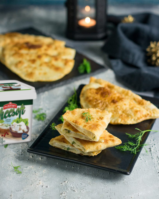 MuratbeyCheese's tweet photo. Have you tried our delicious half moon pastry recipe? 🤔
https://t.co/r8iBi7Spuk 
Worth trying 🤗

#Muratbey #Cheese #MuratbeyCheese #BestCheese #Tasty #Yummy #MuratbeyCheesoft #Cheesoft #HalfMoonPastry #Pastry #Recipe #PastryRecipe #HomemadePastry #Food https://t.co/T9wLwg8nBT