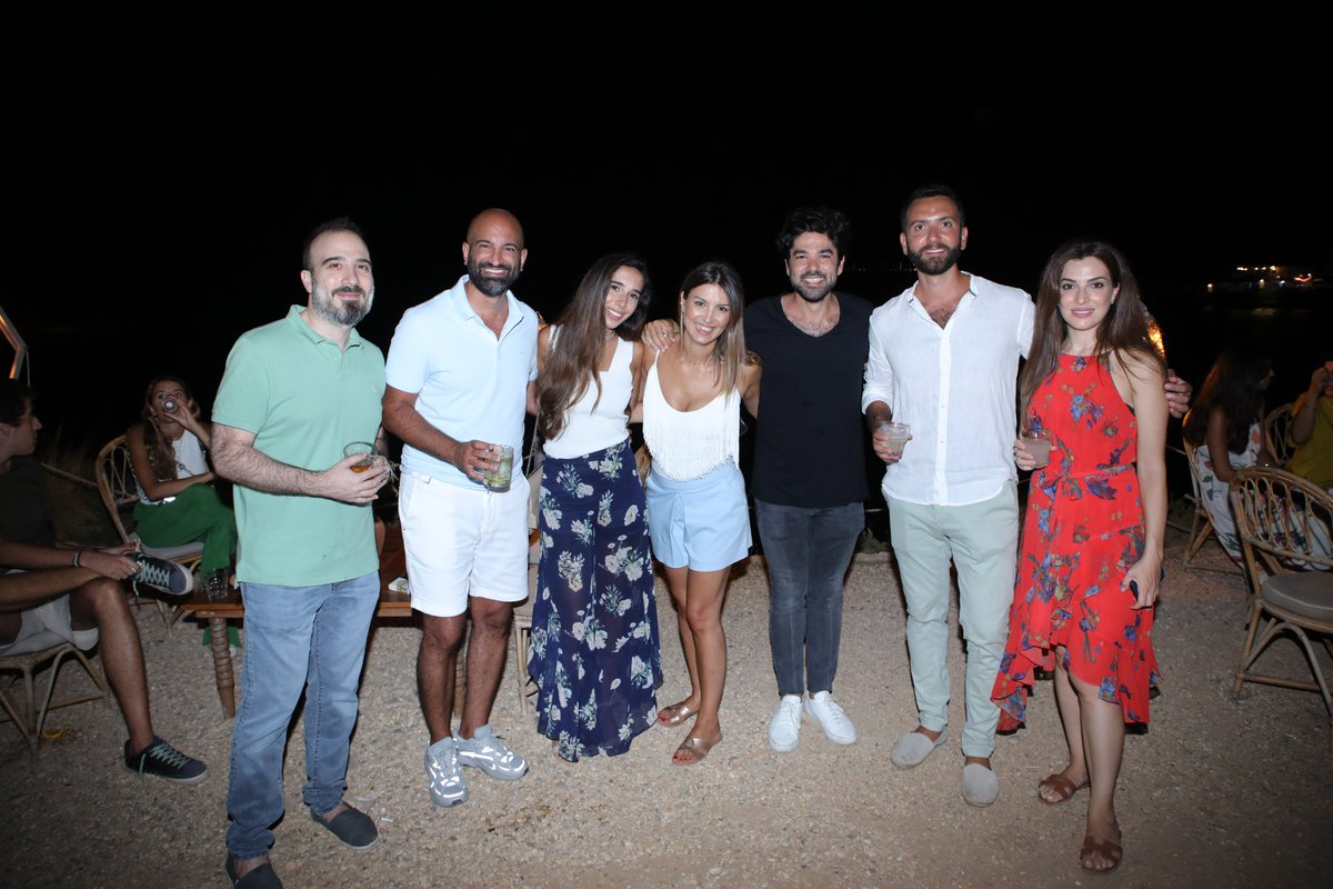 strategyandME's tweet photo. Milestones are worth celebrating and we have lots of them! People from our offices across the Middle East gathered to celebrate their colleagueโs work anniversaries and MBA acceptances. Here's to many more happy gatherings! #LifeAtStrategyand https://t.co/BdtcrOG7eX