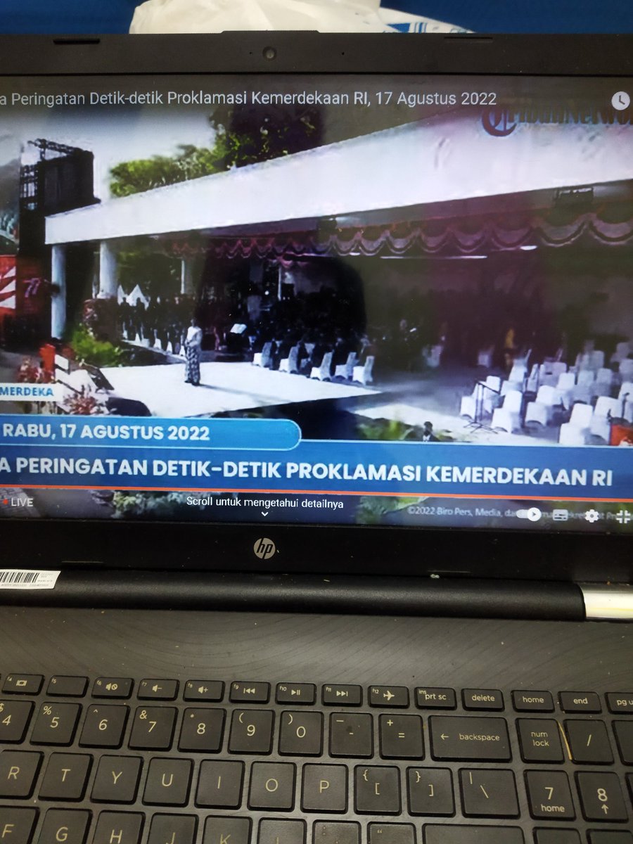 Giinn_san's tweet photo. Malas
#HUTRI77
#pulihlebihcepatbangkitlebihkuat
#PKKMBUNNES2022
#UNNES https://t.co/cFZ77yLWlw