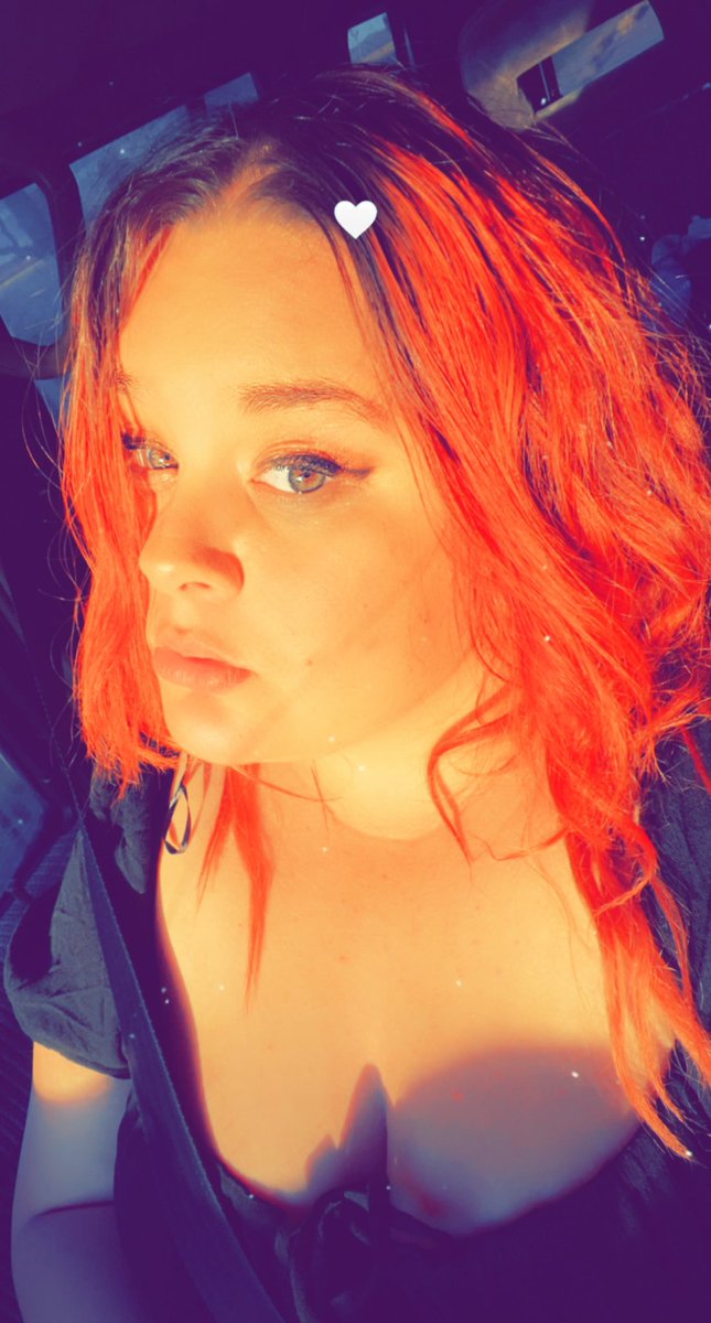 sithxbitty's tweet photo. It’s giving fuck me eyes tehe 👀🥵 retweet for a dm 😘 #horny #nsfwtwt #nonbinary #nonbinarynsfw https://t.co/tKfTkDK5IK