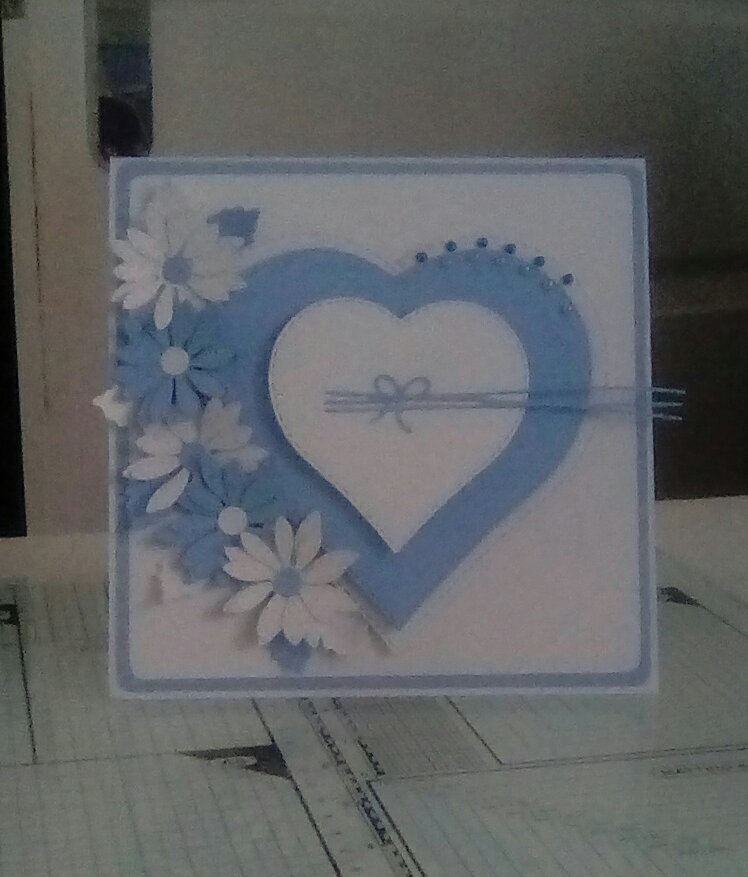 Tizzy_S_d's tweet photo. #handmadecards
#carddesign
#cardcraft
#crafting
#onmycrafttable https://t.co/hNcd4zIrv2