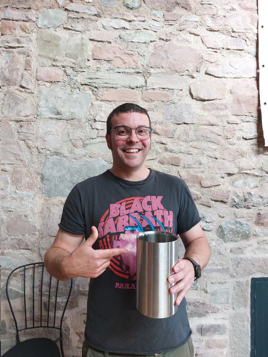 It was a privilege to attend the Scottish Cider Gathering <a href="/Guardswellfarm/">Guardswell Farm</a> in July - such a wonderful venue and range of ciders and perry
As Ryan <a href="/CaledonianCider/">Caledonian Cider Co</a>
commented 'this is how it must've felt after the first <a href="/cidersalonbrist/">Cider Salon Bristol</a>' 
... and @Adam_HWells they had spittoons 😉