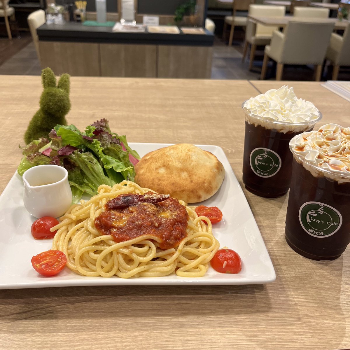 lavy's cafe
