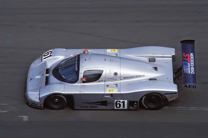 dsceditor's tweet photo. Stars and star cars set to commemorate the 40th anniversary of Group C at @Silverclassic - The always lovely @MrDerekBell tops the bill with @AlexBrundle driving an ex @MBrundleF1 Jaguar and plenty more besides! 

https://t.co/yZHHZNaUzP https://t.co/erv7oOkkUT