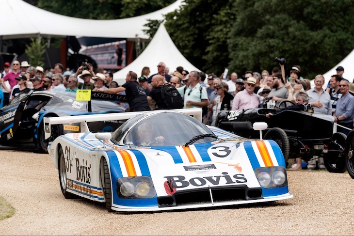dsceditor's tweet photo. Stars and star cars set to commemorate the 40th anniversary of Group C at @Silverclassic - The always lovely @MrDerekBell tops the bill with @AlexBrundle driving an ex @MBrundleF1 Jaguar and plenty more besides! 

https://t.co/yZHHZNaUzP https://t.co/erv7oOkkUT