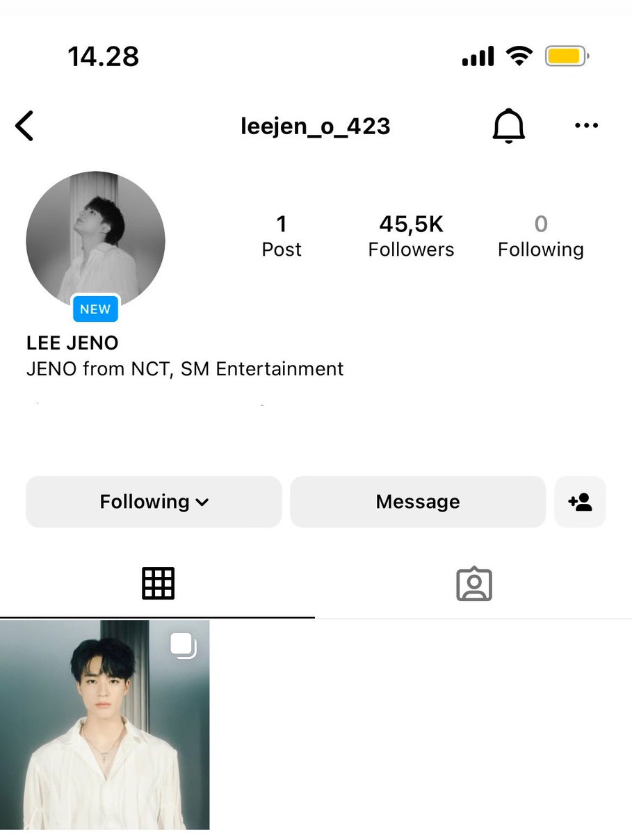 GIVEAWAY TIME🫶🏻
Dalam rangka jeno buat instagram

Saldo shopay 200k

rules nya cukup reply ‘LEE JENO BEST BOY’ + rt + like twit ini yaa

Aku tunggu sampe jam 9 malem

AYOOOOO IKUTAAAANNN🫶🏻🫶🏻