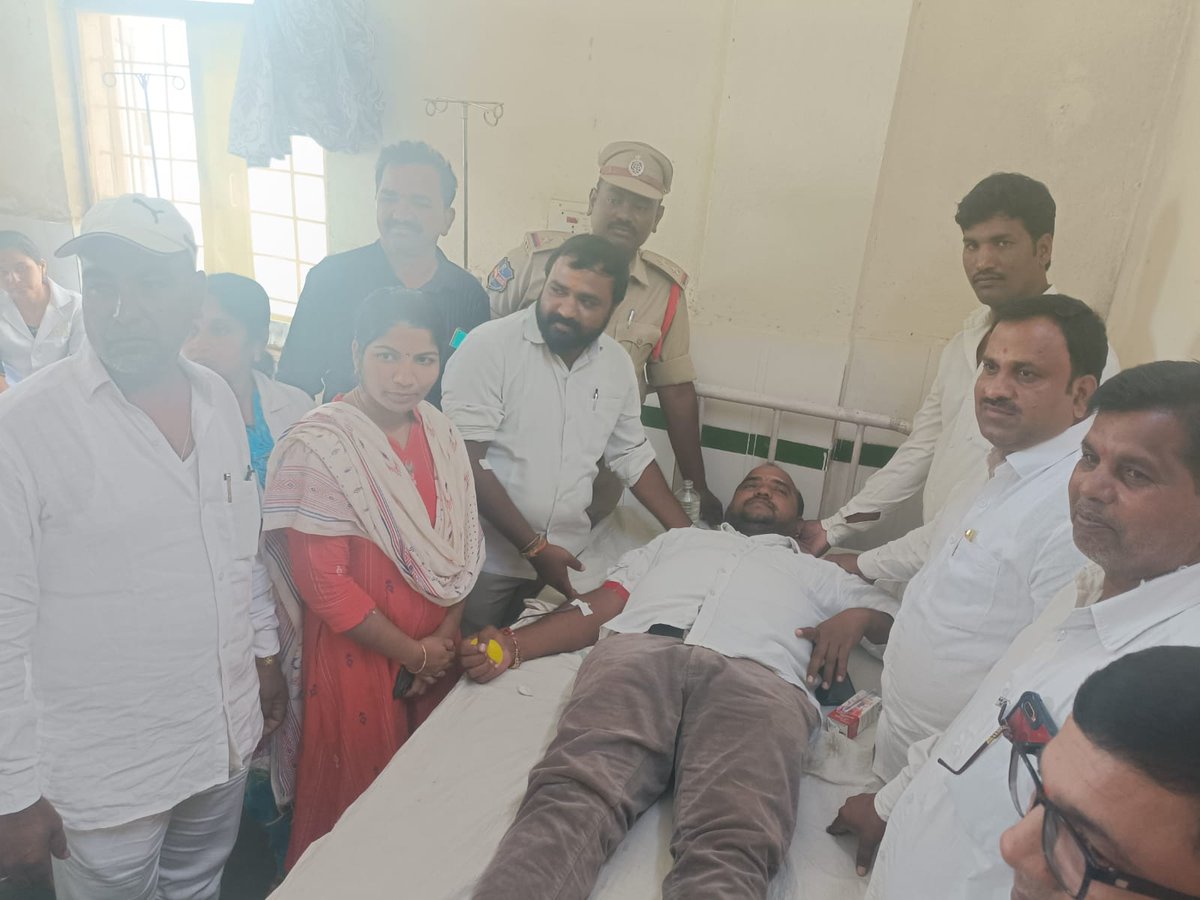 NagalgiddaPs's tweet photo. #Blood donation at Karasguthi PHC in view of 75th independence day celebrations https://t.co/UHOaQxwPP6