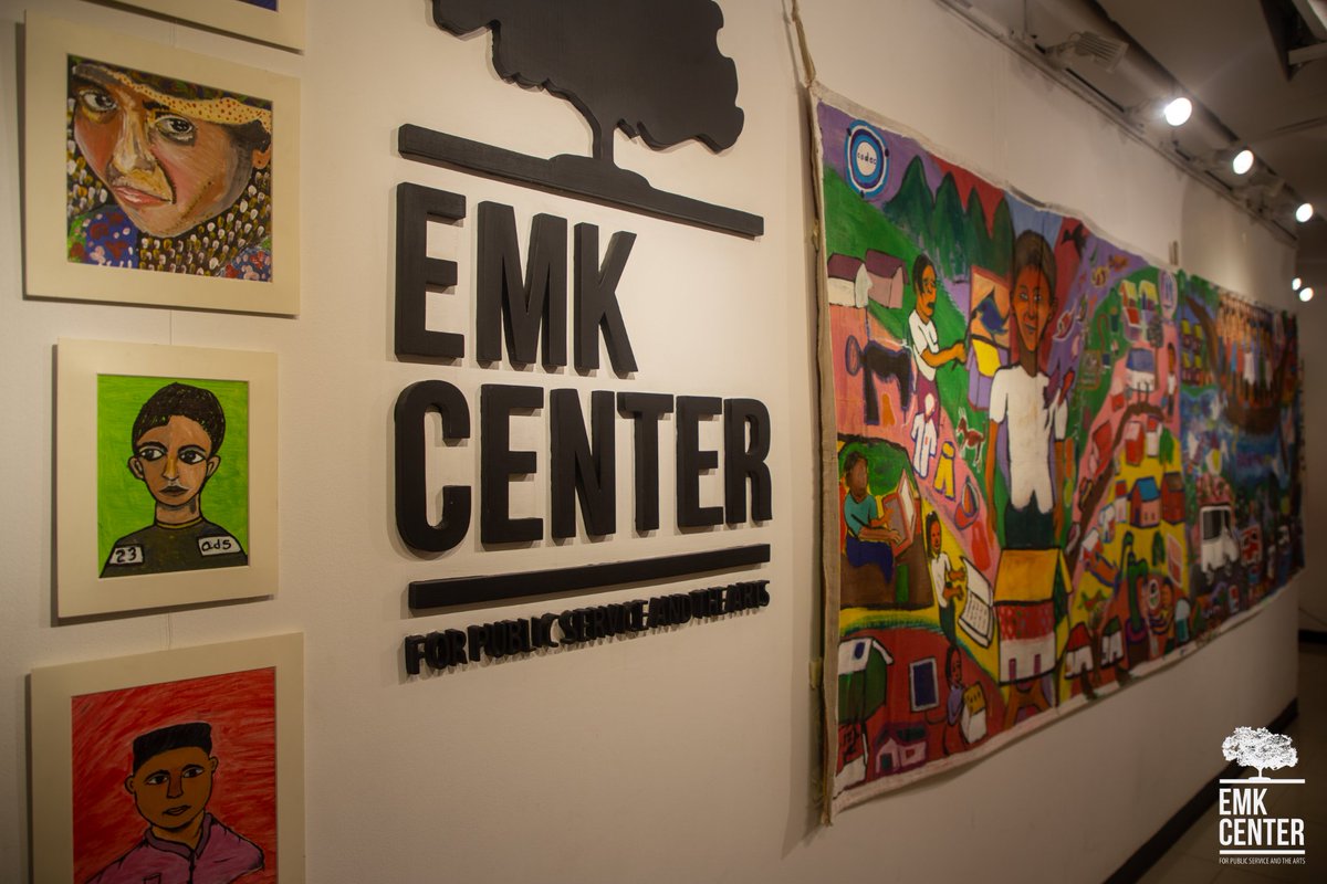 EMKCenter's tweet photo. Exhibition going on!
The exhibition is open for all from 10:00 a.m. to 7:00 p.m.(Except Friday & national holidays)
#emkcenter #artolution #exhibition #arts #art #culture #bangladesh #youth #painting #rohingya #artcamp #children https://t.co/g2nejsMksm