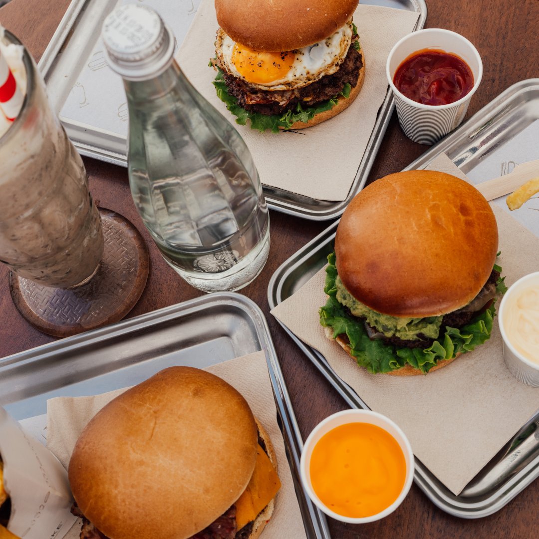 Ici, on peut dire qu’on a du pain (de boulangers) sur la planche.

#SteaknShakeFrance #SNSFrance