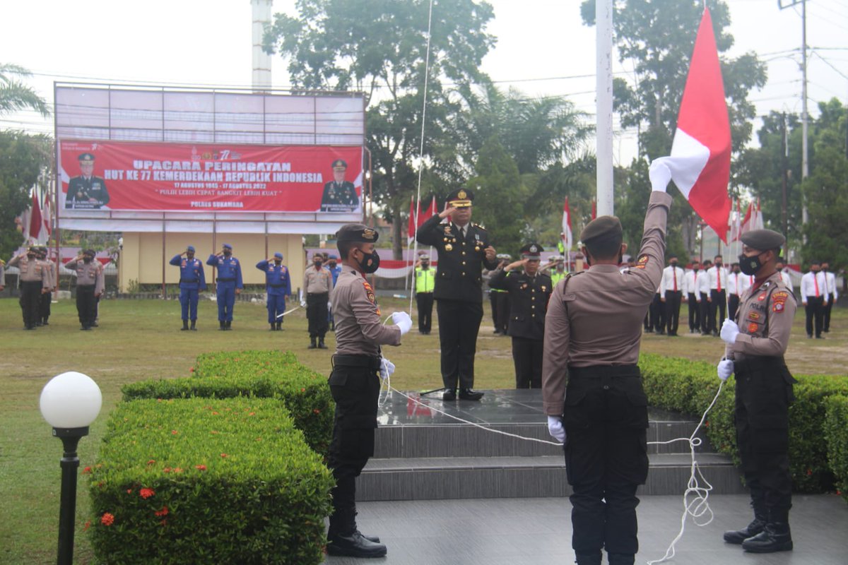 IndukSukamara's tweet photo. Pelaksanaan Upacara Kemerdekaan Republik Indonesia Ke 77 di Mapolres Sukamara https://t.co/2eGXsOFoat