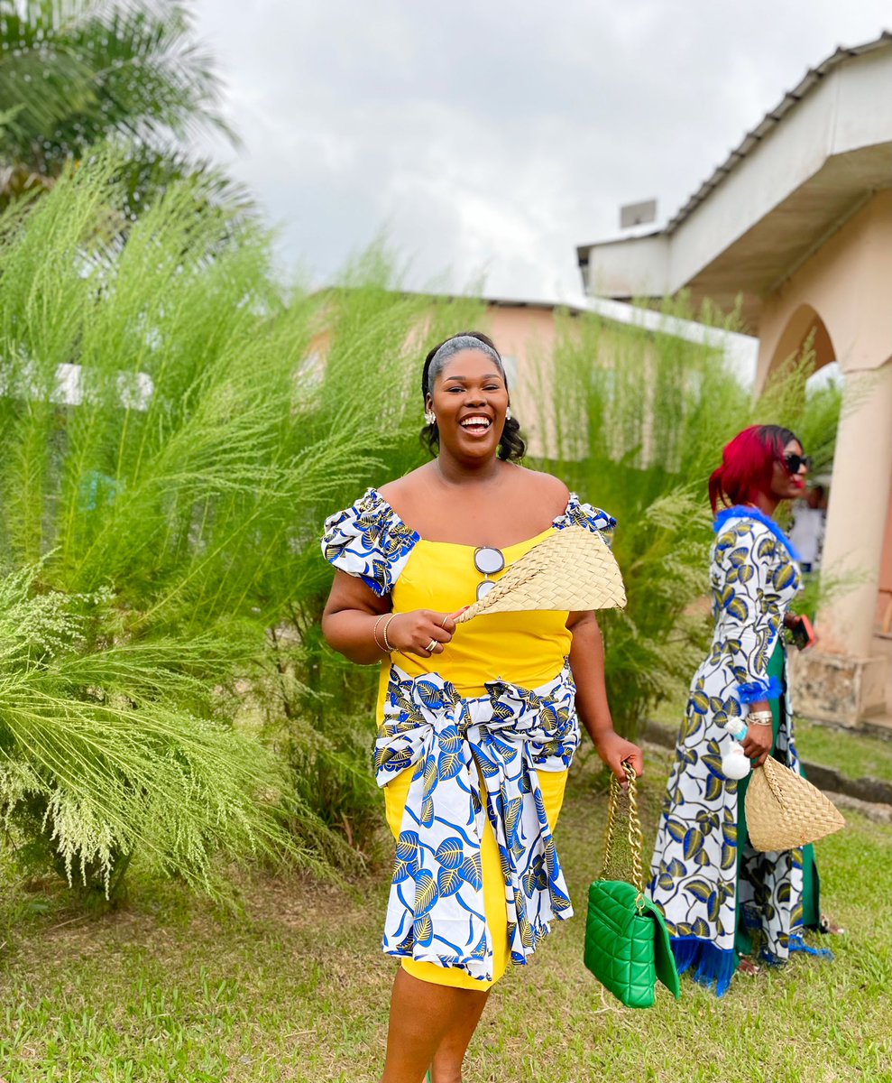 feimysarah's tweet photo. On a honoré les couleurs nationales 🥰

PS:c’était volontaire calculé 🤣

Bonne fête 🇬🇦🇬🇦🇬🇦 https://t.co/r8pujX1Ctj