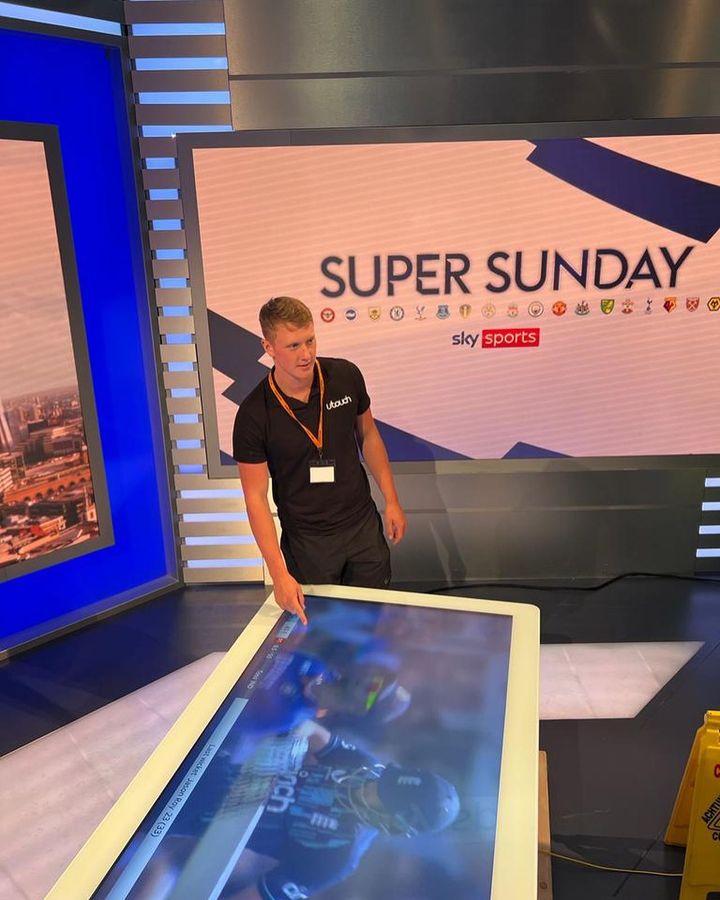 UTouch's tweet photo. U-Touch demonstrating their new Touch Table at Sky Sports studios using the Samsung high bright QH65B display with anti glare PCAP touch technology. https://t.co/EA6rsebfmC